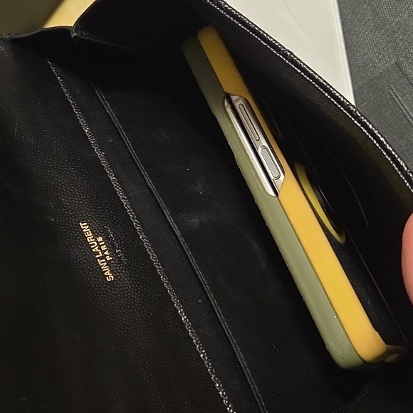 Saint Laurent Black Quilted Leather Clutch - Picture 16 of 16